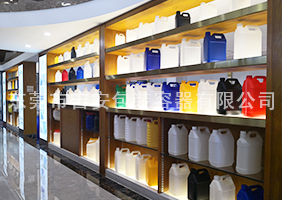 日本小浪屄视频吉安容器一楼化工扁罐展区